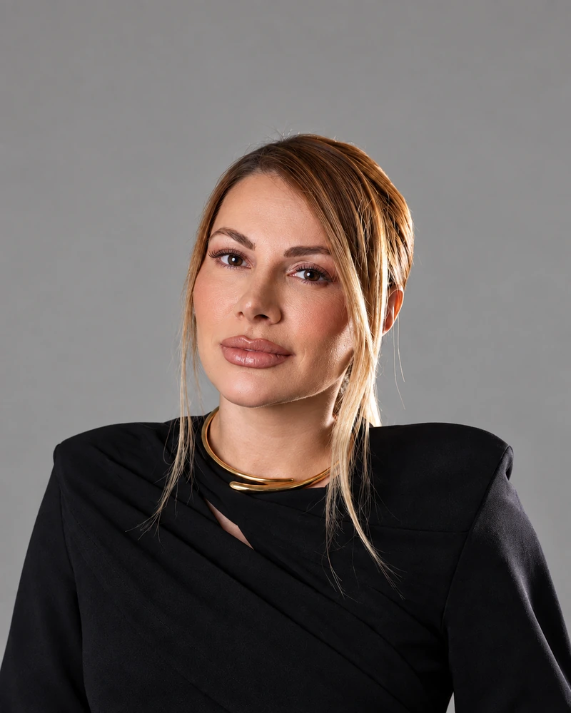 Portrait of Dr. Rúbia Moreno.